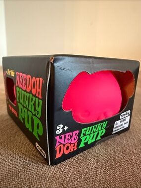 NEEDOH Funky Pup - Bright Pink